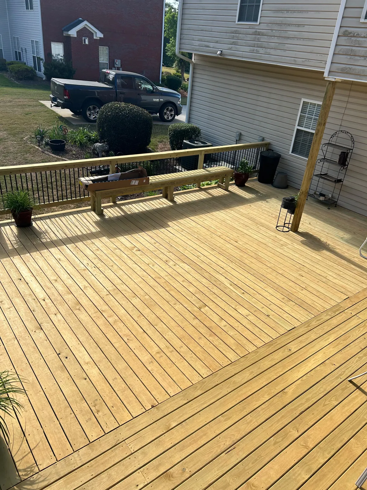 Spacious Backyard Deck